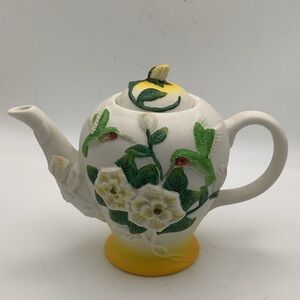 3D Humming Bird  and Flowers Porcelain Bisque Teapot